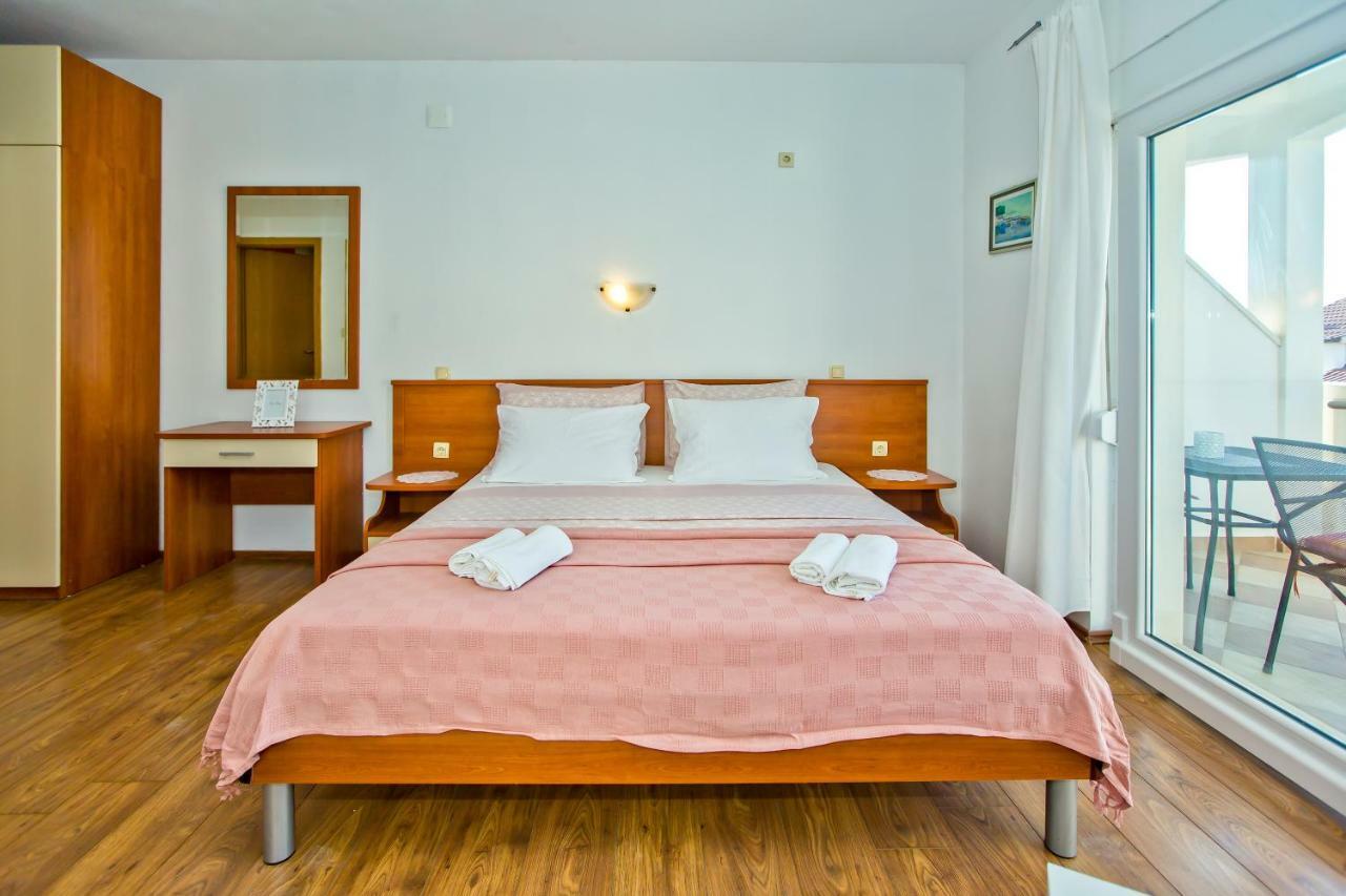 Apartments Bubalo Hvar Town Zewnętrze zdjęcie